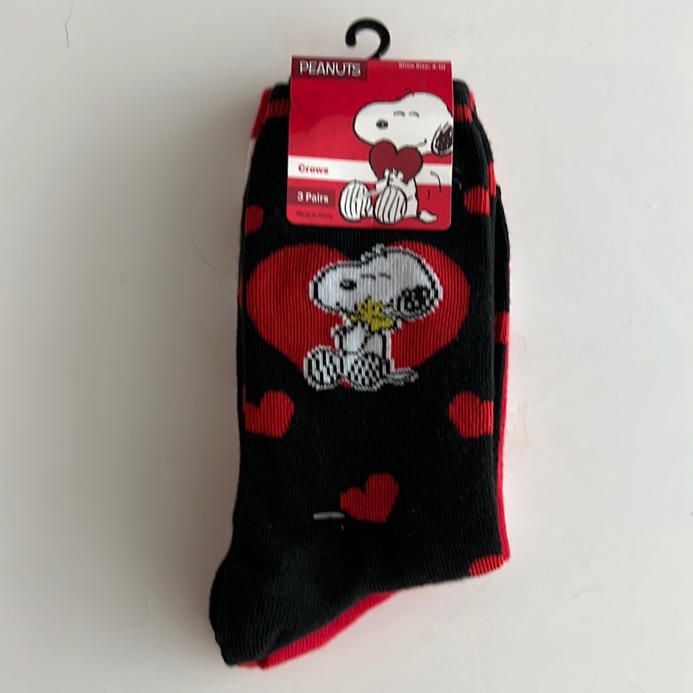 Snoopy crew socks
